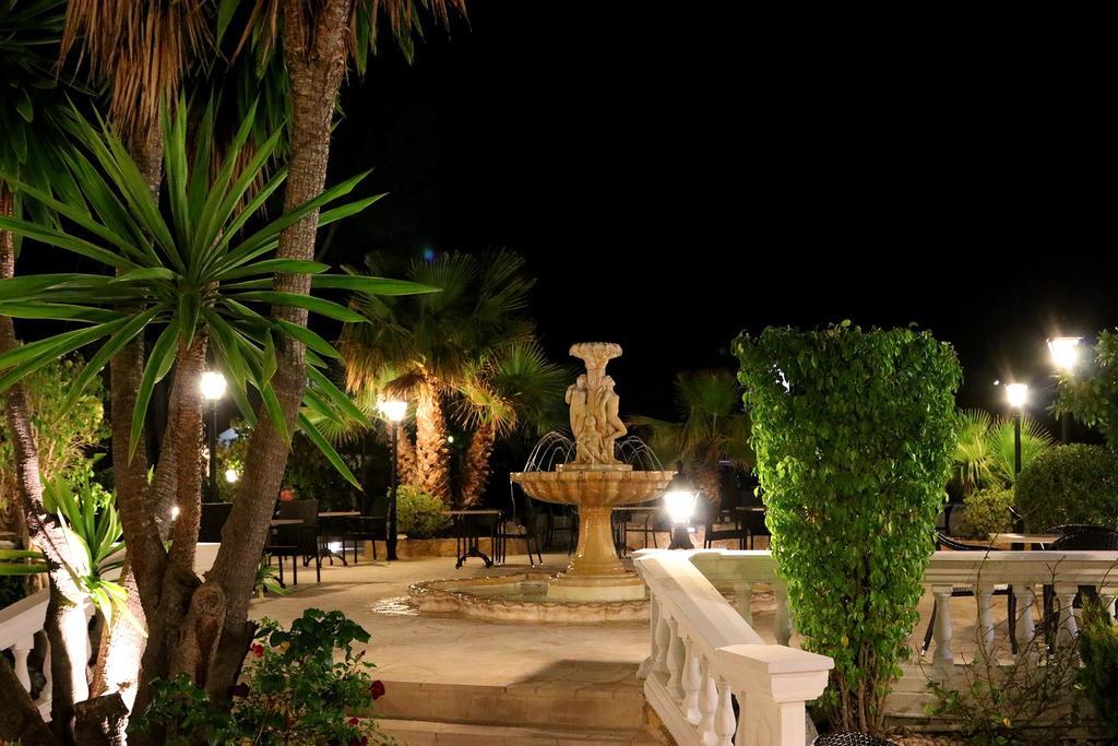 Villa Columbus Family Boutique Hotel Peguera Dış mekan fotoğraf